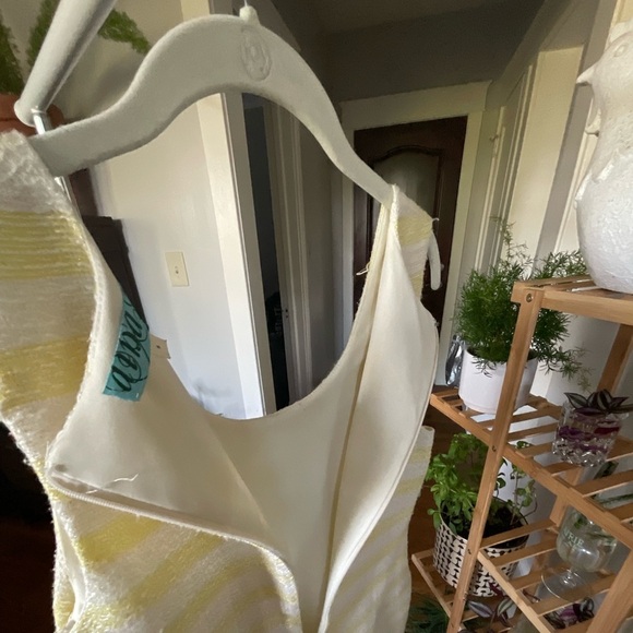 Yellow & White Striped Textured Sleeveless Shift Dress – Size Small (NWOT) - Picture 7 of 15